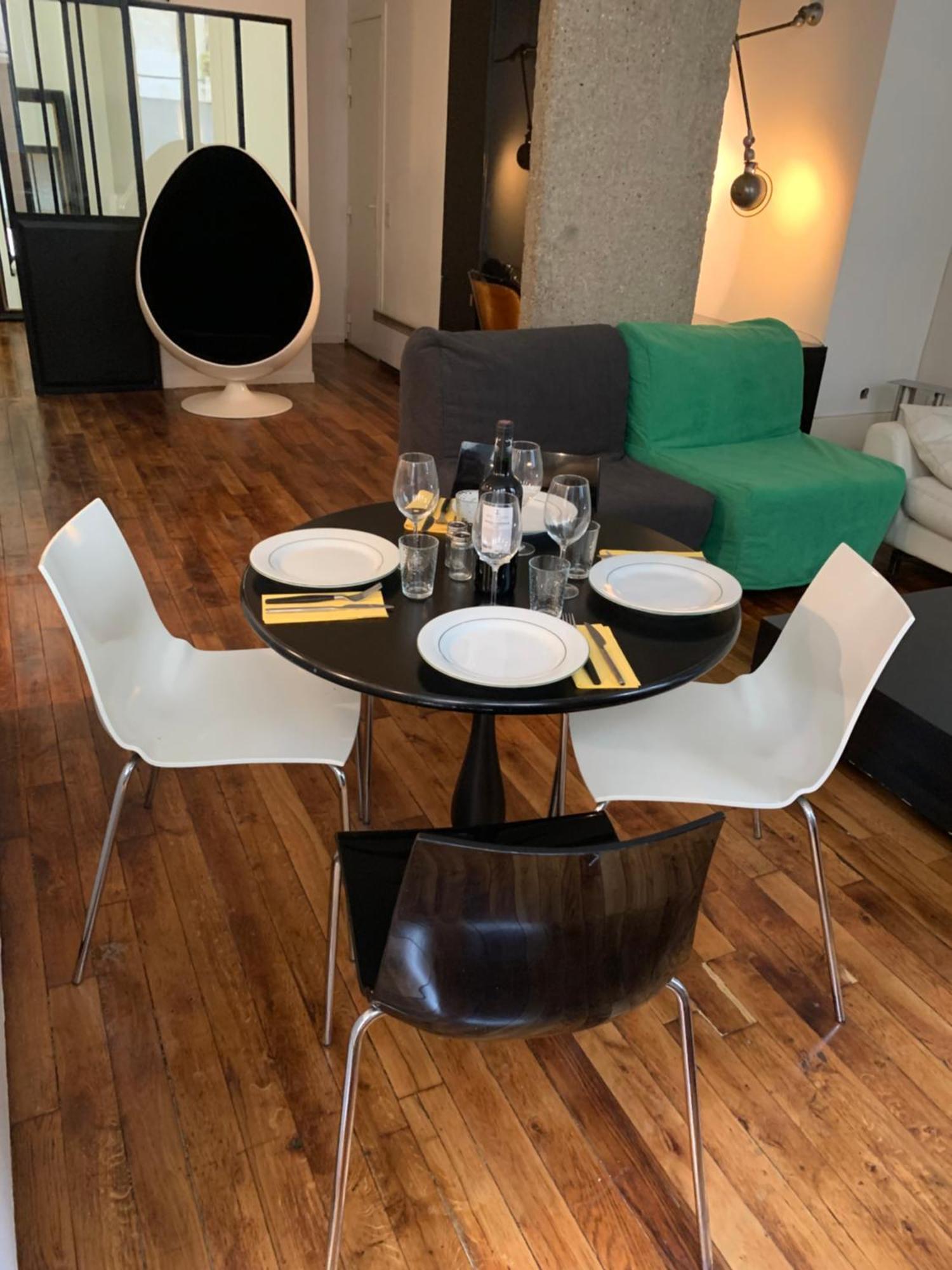Loft Montmartre Au Pieds Des Vignes Apartment Paris Bagian luar foto